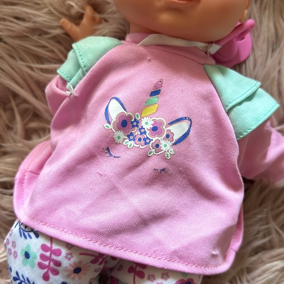 Cute Doll with magnetic soother - Picture 7 of 7